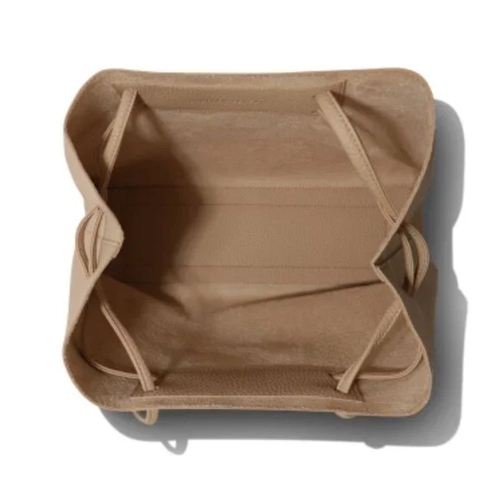 8 Other Reasons Women Tan Vegan Leather Slouchy Crossbody W/dust Bag New - Picture 5 of 8